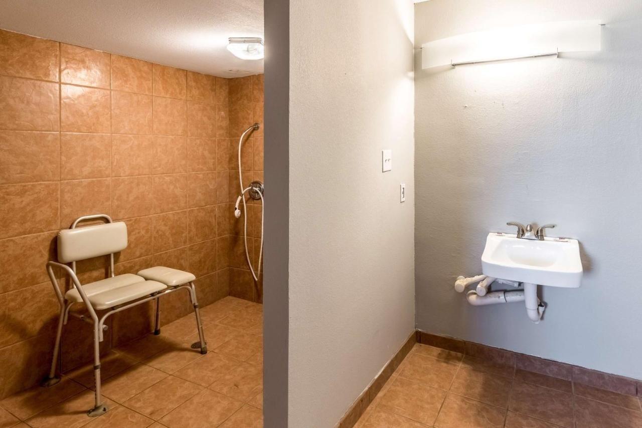 Econo Lodge Mineral Wells Dış mekan fotoğraf